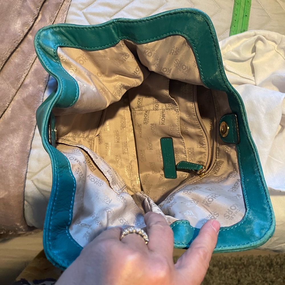Michael Kors Teal Shoulder Bag with Gold Accents - Picture 9 of 9